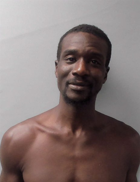 Mugshot of WILLIE ALBERT EZZARD
