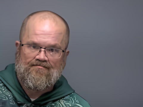 Mugshot of MICHAEL M LEWIS