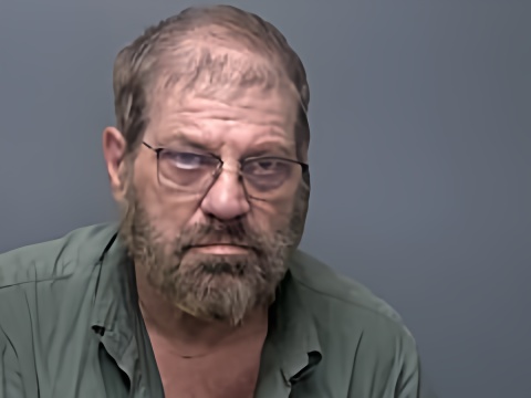 Mugshot of DANIEL W PLANTY