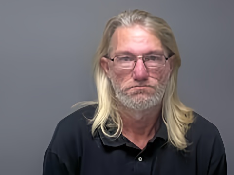 Mugshot of SHANE E CARSON