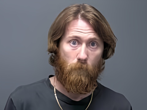 Mugshot of LOGAN W WALTERS