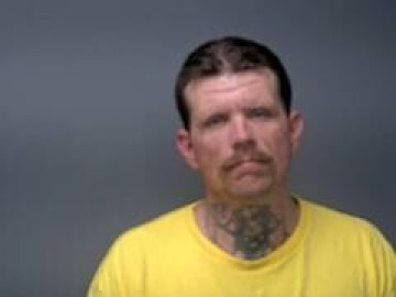 Mugshot of RYAN J TRIMBLE