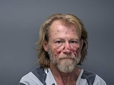 Mugshot of CARL L KOCH