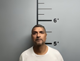 Mugshot of DANIEL CRUZ PEREZ