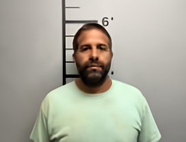 Mugshot of ISAIAS GONZALEZ PEREZ