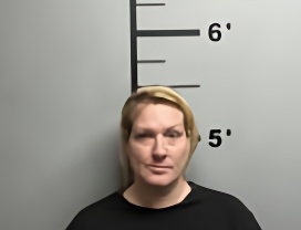 Mugshot of LISA MARIE MORRIS