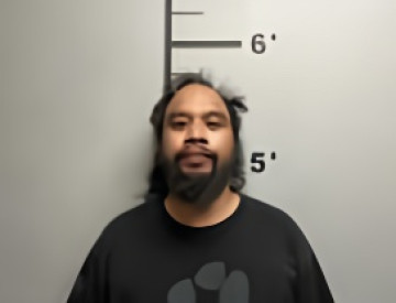Mugshot of EMILEO LUCKY