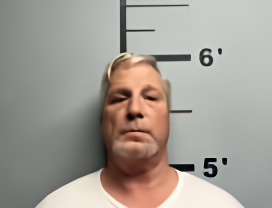 Mugshot of DENNIS W DAY