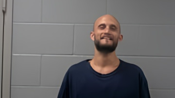 Mugshot of MATTHEW T HOTALING