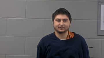 Mugshot of TIMOTHY H DAY