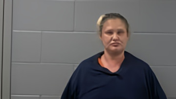 Mugshot of LAUREN S HATLEY-YATES