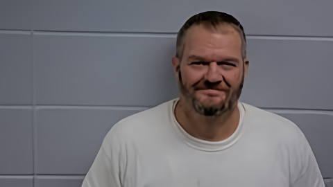 Mugshot of KELLY L VERSER