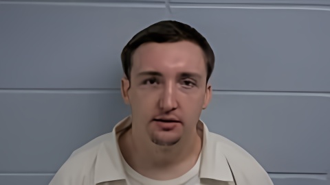 Mugshot of ZACHERY J SULLIVAN