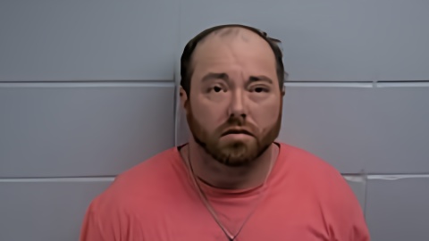 Mugshot of CALEB R TURNER