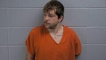 Mugshot of DALTON A ELLISON