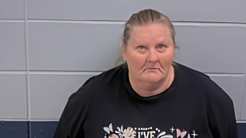 Mugshot of ANNE J ATTEBERRY