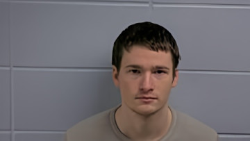 Mugshot of MICHAEL C FOLTZ