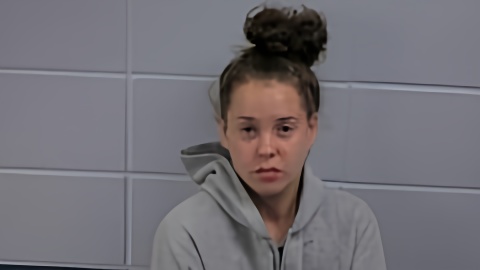 Mugshot of ALYSSA M SIMPSON