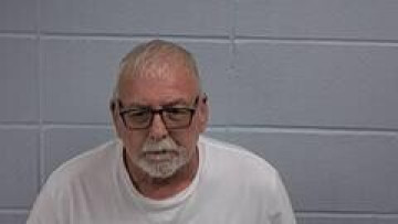 Mugshot of FLOYD W GUYNES SR