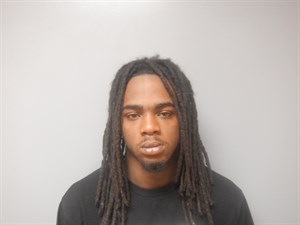 Mugshot of Averyon Markise Sanders