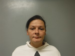 Mugshot of Mary Lynn Petty