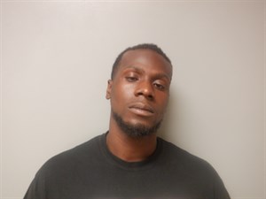 Mugshot of Roshawn D Britt