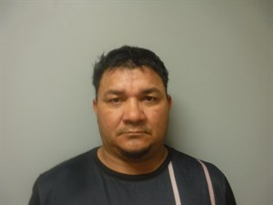 Mugshot of Elton Santos Velasquez