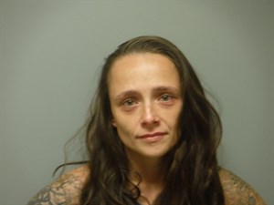 Mugshot of Destiney Mia Mccart