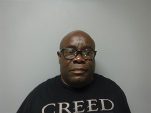 Mugshot of Raguel Senat