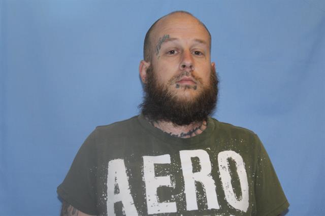 Mugshot of JEREMY DANIEL BROWN
