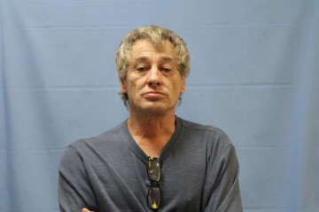 Mugshot of BENNY RUBEN CLEVENGER