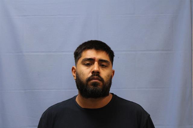 Mugshot of EDUARDO NMN URIBE-IRABURO