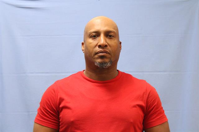 Mugshot of KENNETH DEWAYNE CRAVENS
