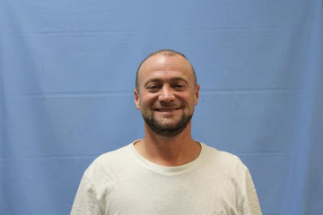 Mugshot of JEFFREY TRUMAN ROBERTSON