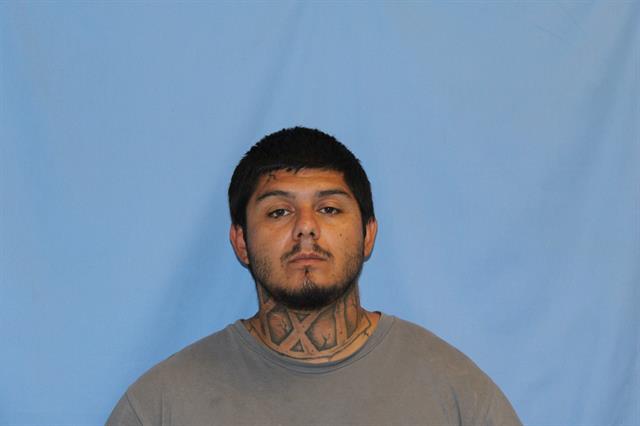 Mugshot of ROBERTO EDWARD RAMIERZ