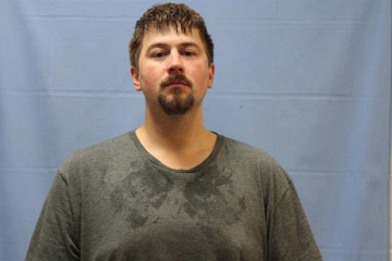 Mugshot of NICHOLAS ANTHONY ROBINSON