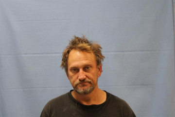 Mugshot of CHRISTOPHER MITCHELL HARBOUR