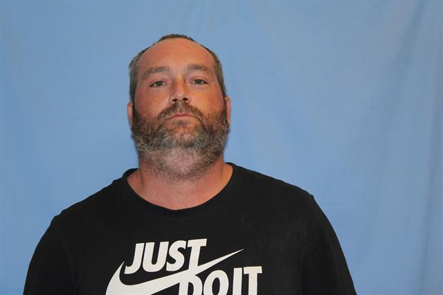 Mugshot of MAVERICK WAYNE KISSLER