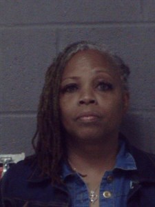Mugshot of Latashia L Lively