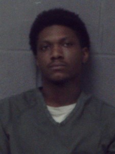 Mugshot of Kenyon Hampton