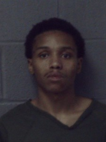 Mugshot of Isaiah Ross
