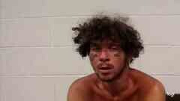 Mugshot of CRUZTON CAREY