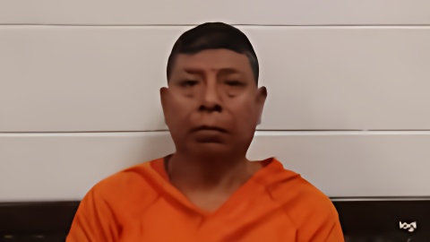 Mugshot of GREGORIO SCHUM