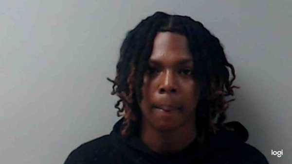 Mugshot of MARZONTRE DAVIS