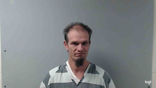 Mugshot of SHAUN FLEETWOOD