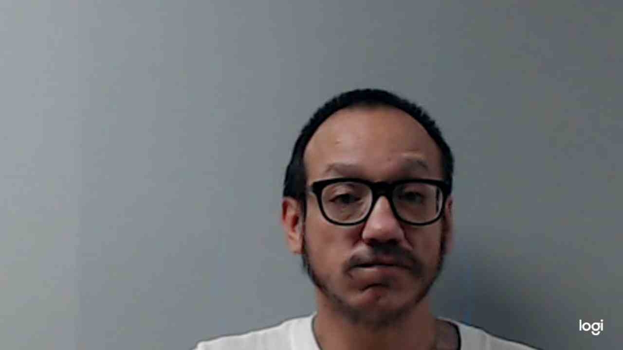 Mugshot of FRANK MOYA