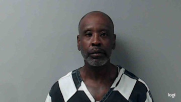 Mugshot of KENNETH DAVIS