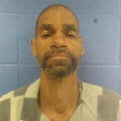 Mugshot of MICHAEL SIMMONS