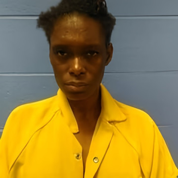 Mugshot of LATOYA PEPPER