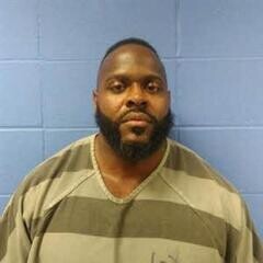 Mugshot of RAVON SWIFT